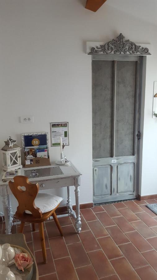 Chambre d'hôtes l'ipomée Gémenos Esterno foto